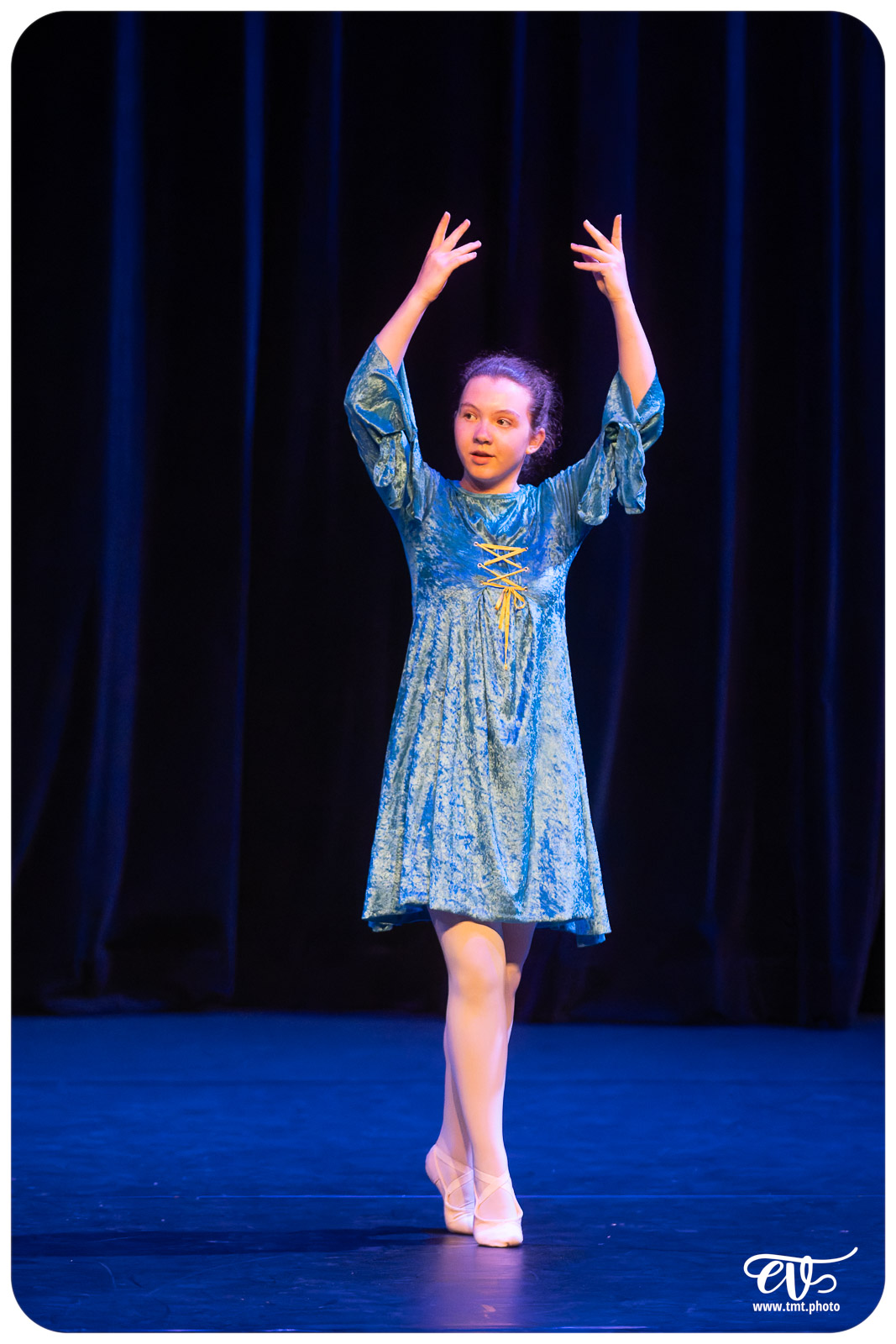 ECOLE DE DANSE CÉCILE ADAMOW